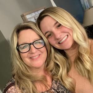 Meet your Posher, Abbigail